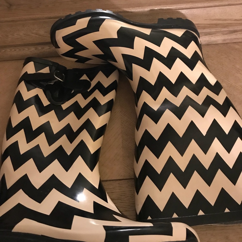 Rain boots